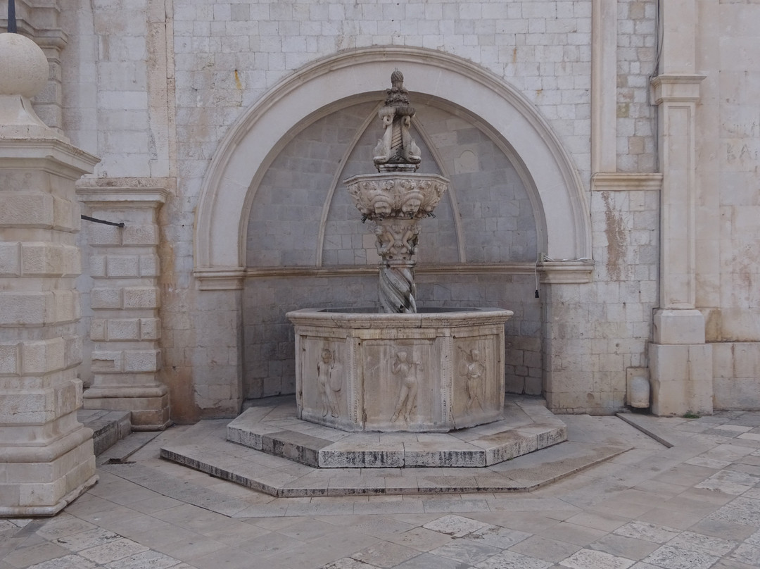 Little Onofrio Fountain-杜布罗夫尼克必去景点