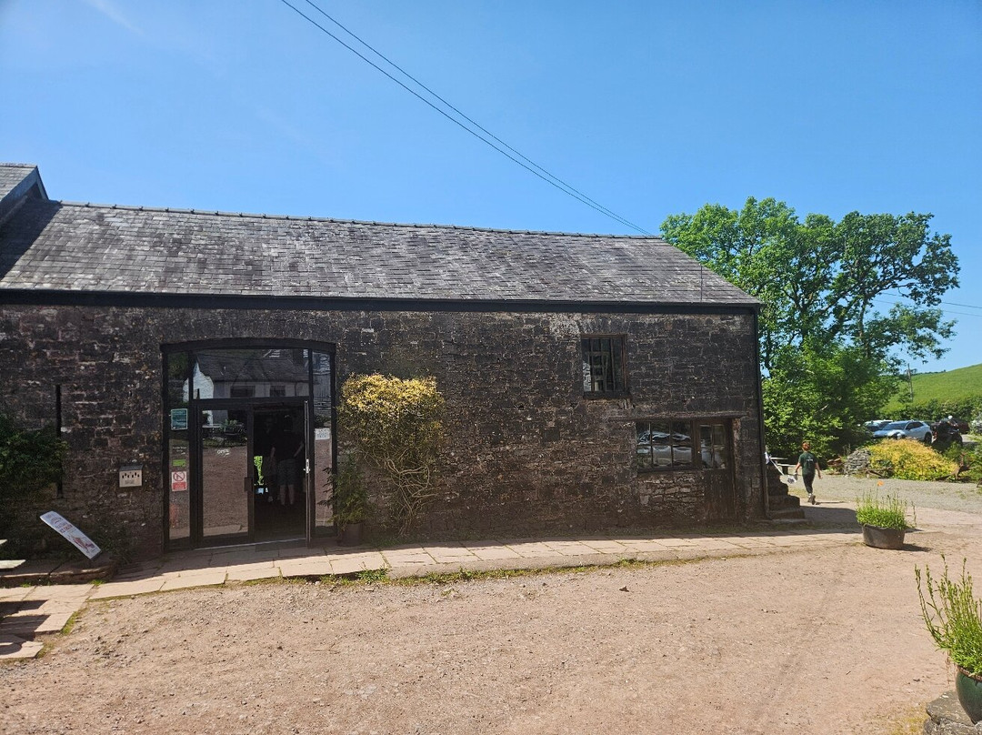 Castell Carreg Cennen-兰代洛必去景点