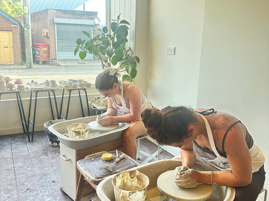 Isle of Wight Pottery-弗雷什沃特必去景点