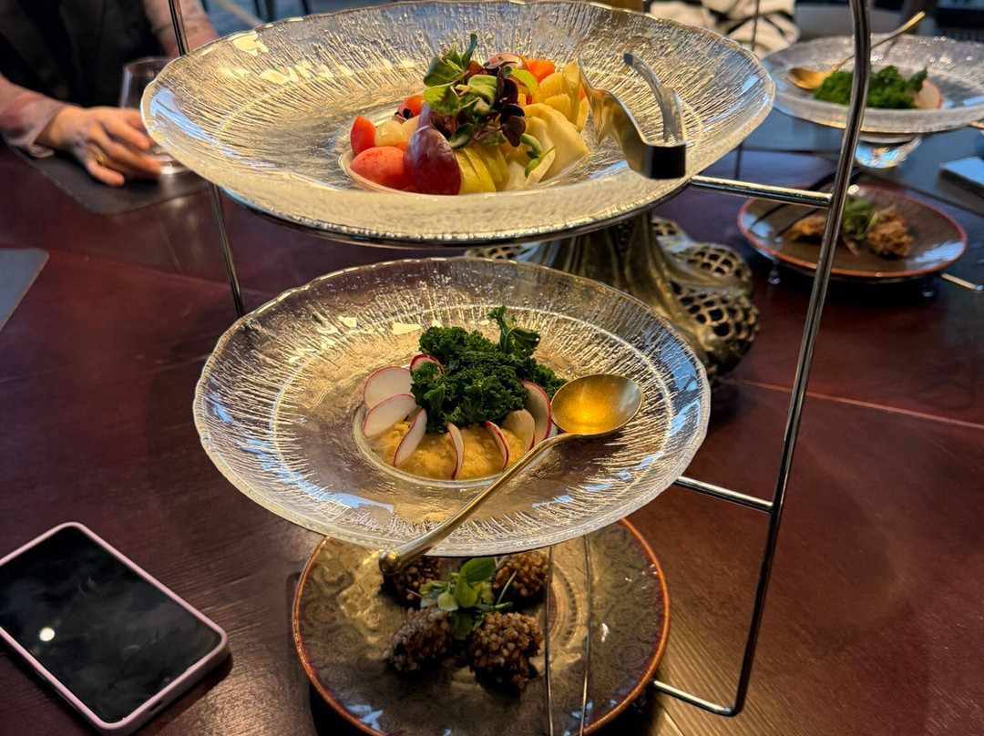 圆桌俱乐部酒店主图