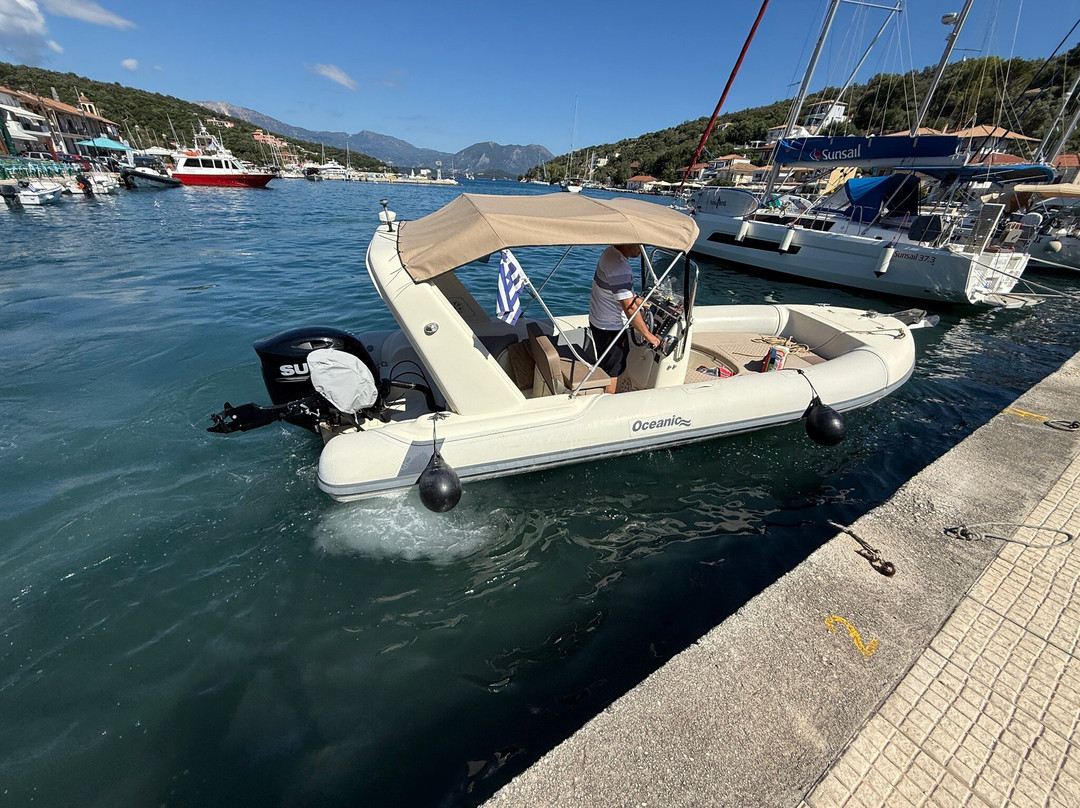 Lakis Boats-Spartochori必去景点