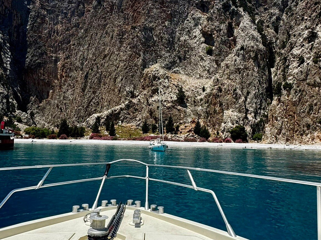 Prestige Yachts In Rhodes-罗德城必去景点