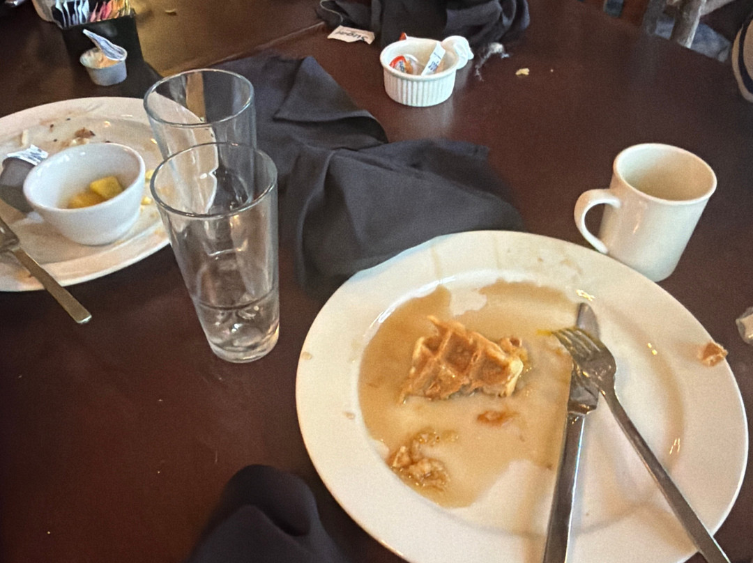 沃克萨奇村小屋酒店主图