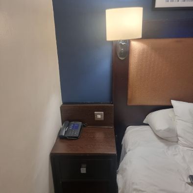 伦敦希思罗机场5号航站楼提斯特尔酒店-旅行者
