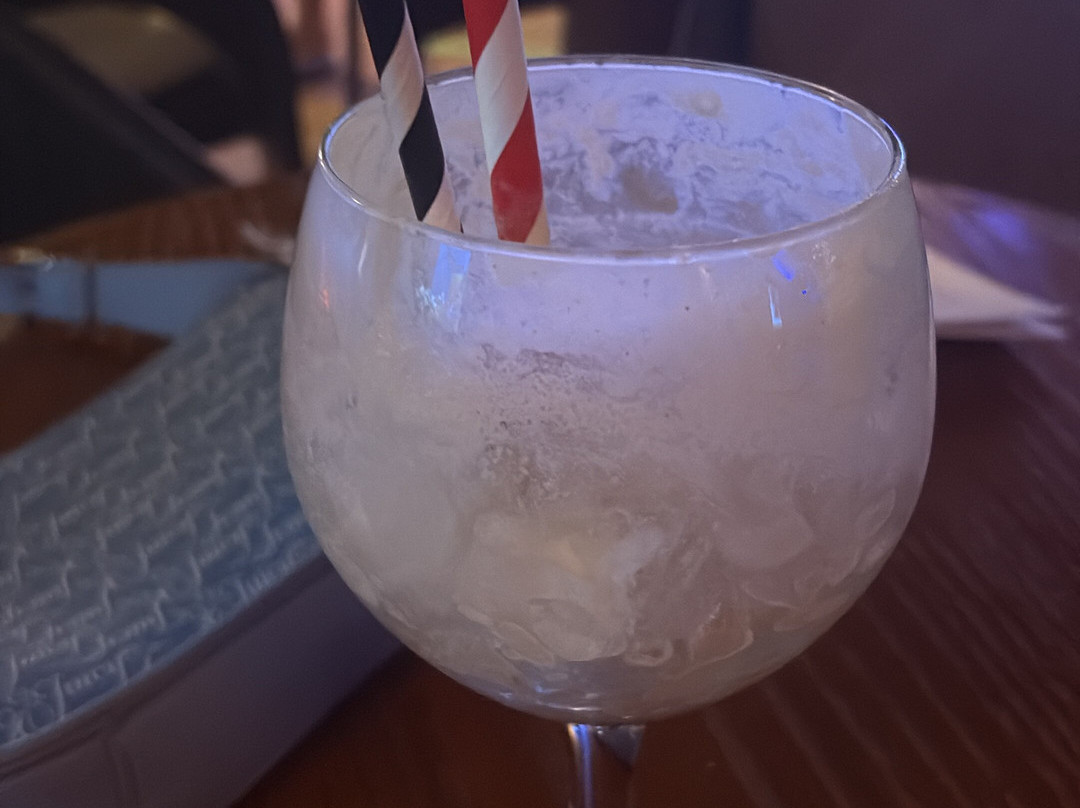 Bar 51 Pub-阿雷纳尔－登卡斯特尔必去景点