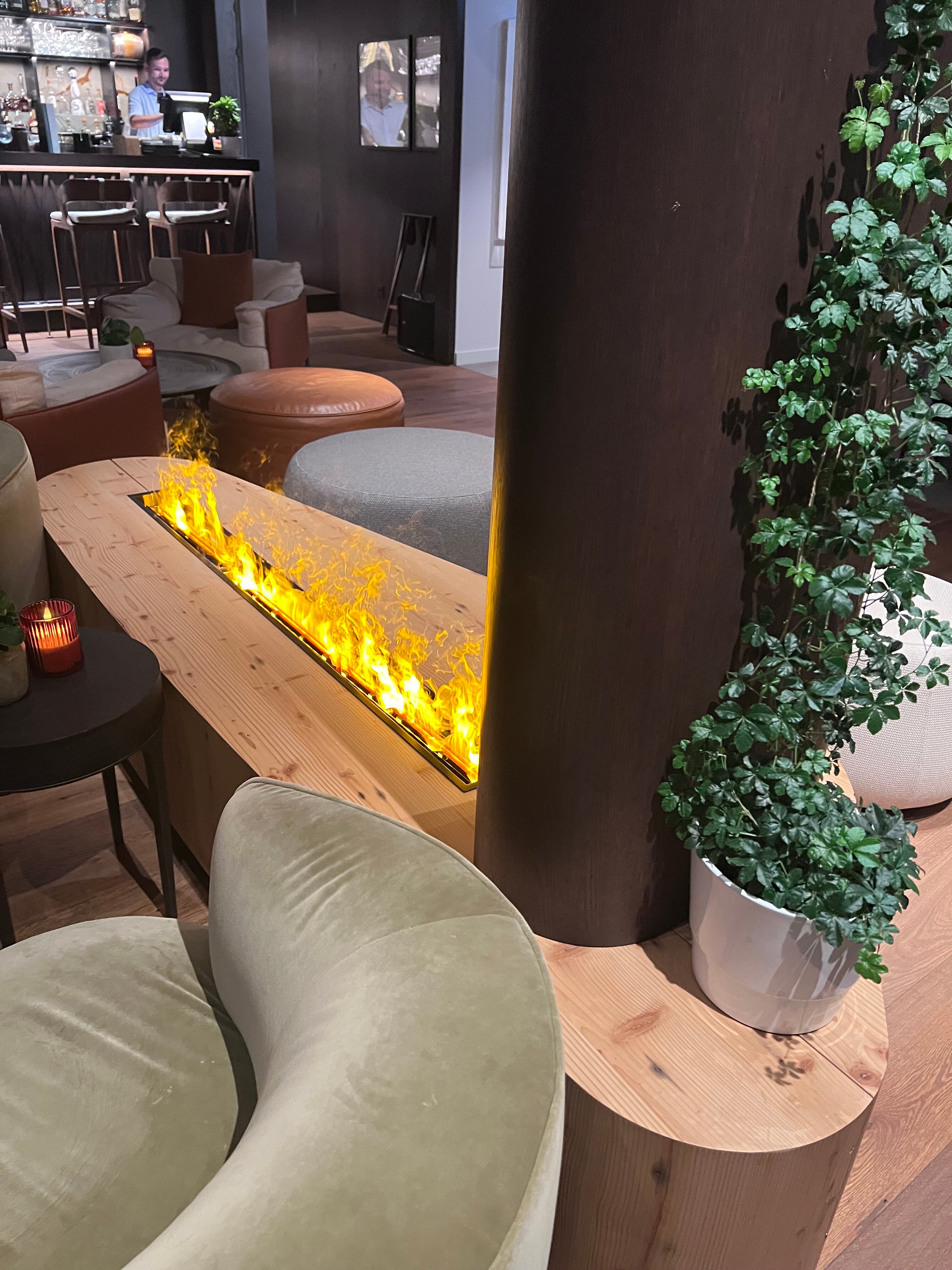 克莱恩蒙塔纳六善酒店-旅行者