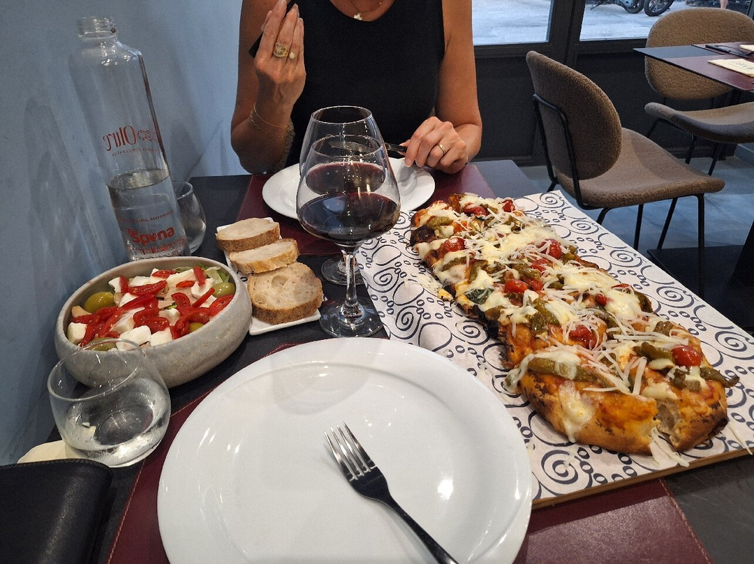 Oltre Pizzeria Democratica