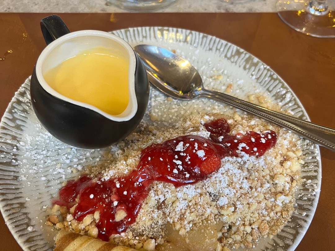 巴斯酒店主图