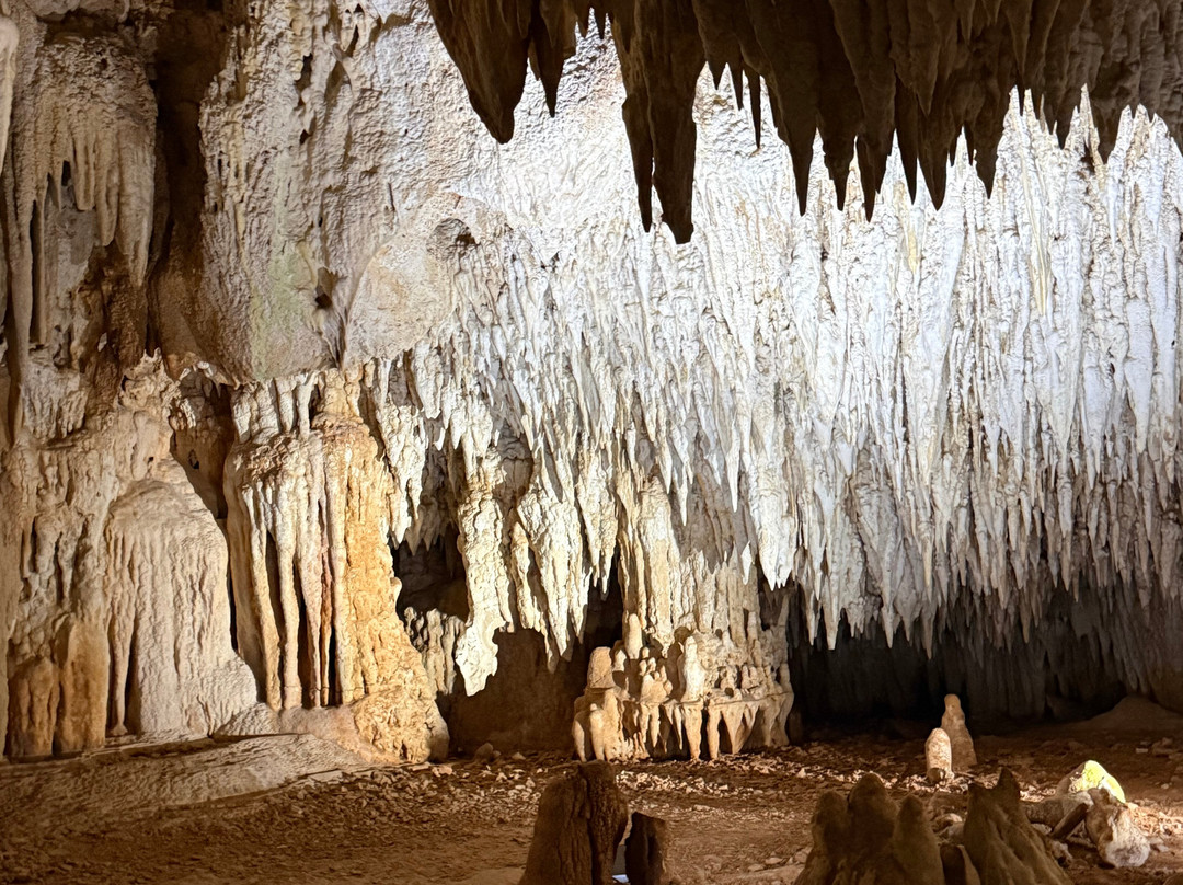 Cayman Crystal Caves-大开曼岛必去景点
