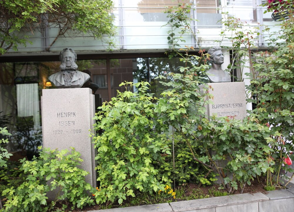 Bjørnstjerne Bjørnson Byste