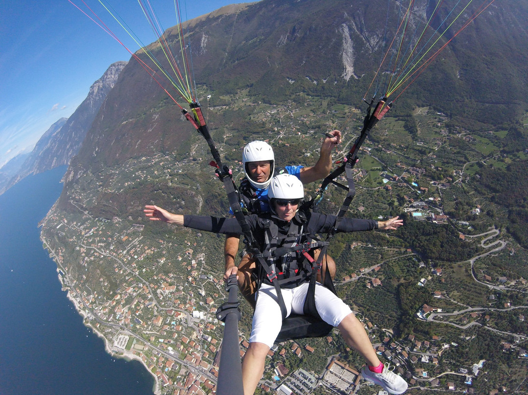 Fly2Fun Tandem Paragliding-马切尔西涅必去景点