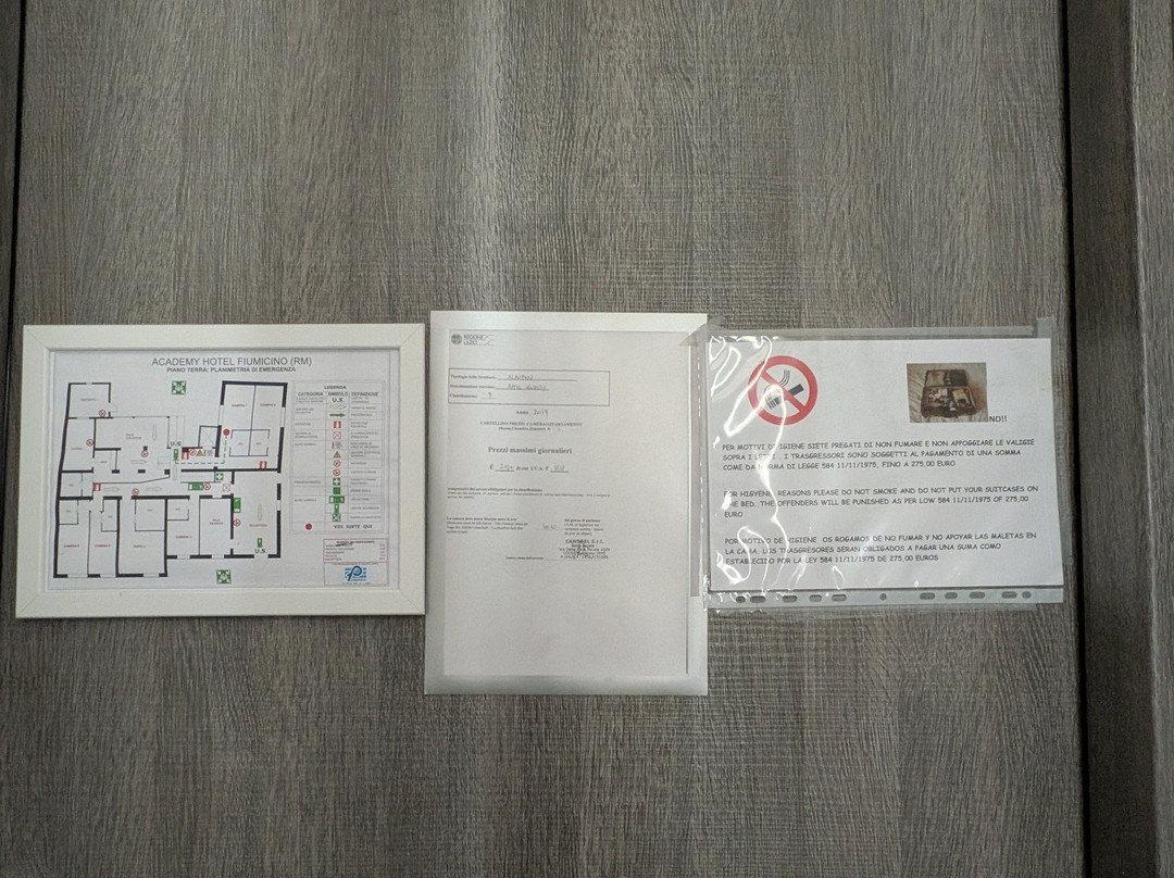学院酒店主图