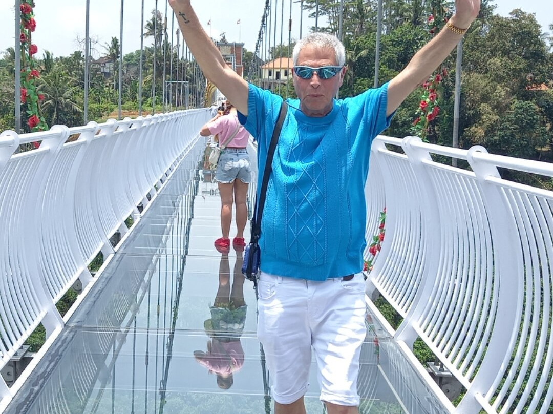 Glass Bridge Bali-Kemenuh必去景点