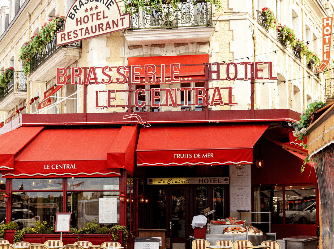 Hôtel le Central