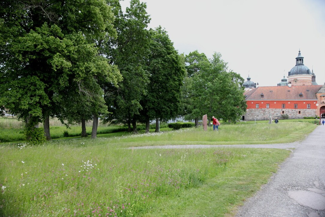 Pierre runique Sö 178 (Södermanlands runinskrifter 178)-Mariefred必去景点