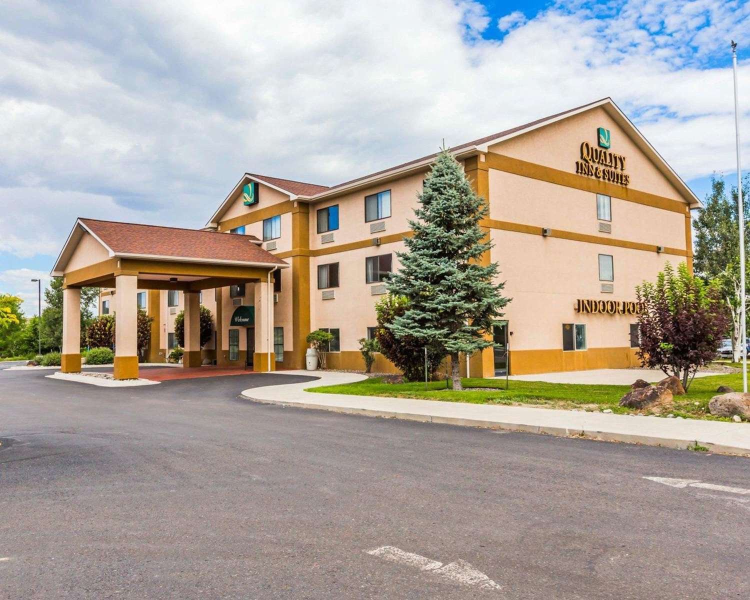 Quality Inn & Suites-官方