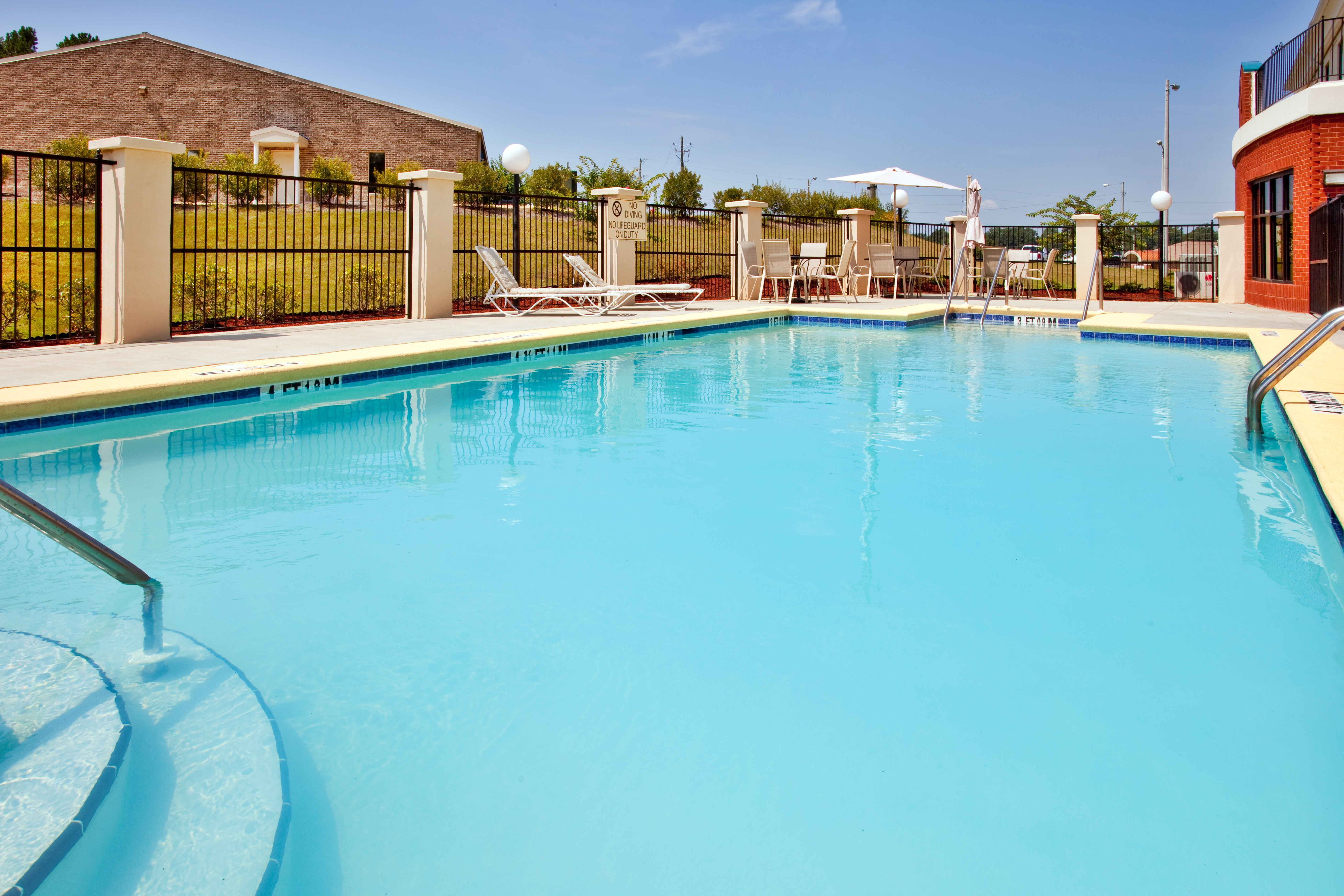 Holiday Inn Express & Suites Selma By IHG-官方