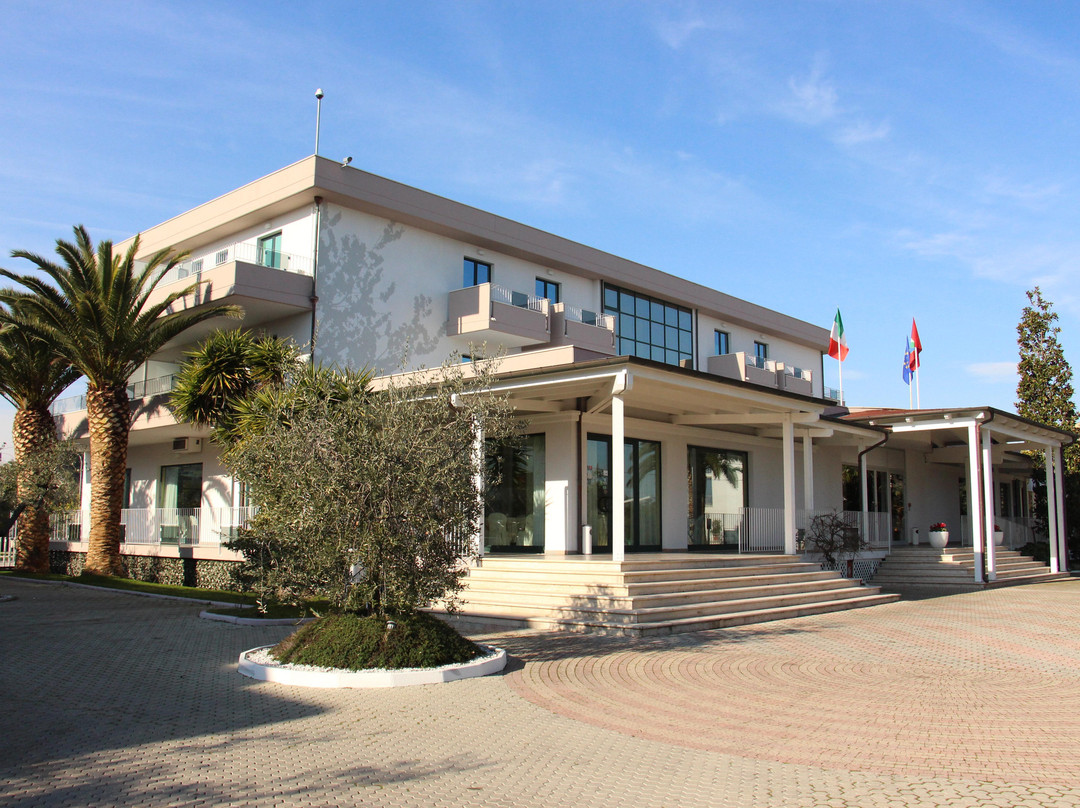 Pineto酒店住宿-Hotel Parco degli Ulivi