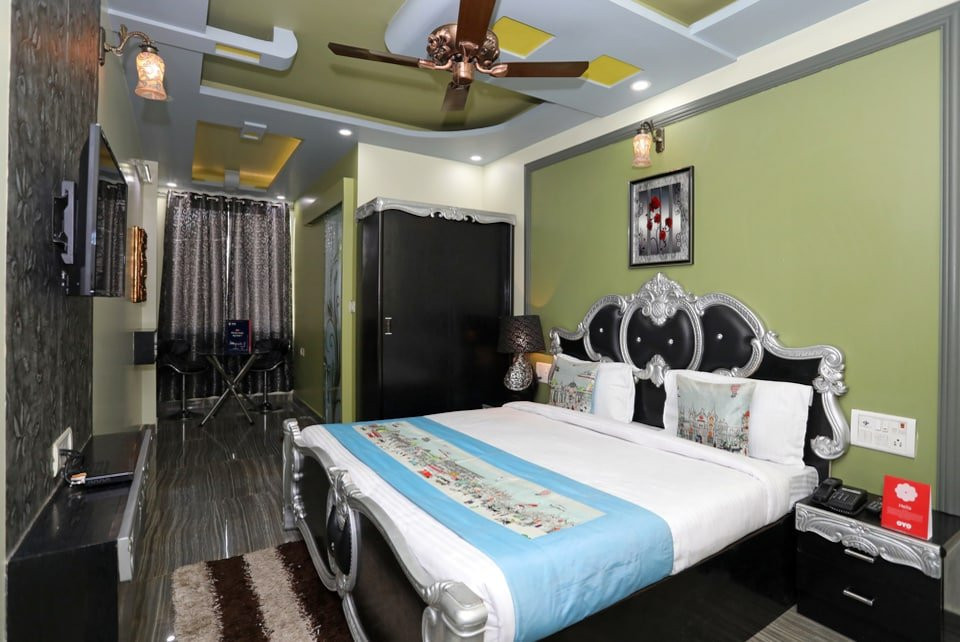 OYO 2629 Hotel Royal Odyssey