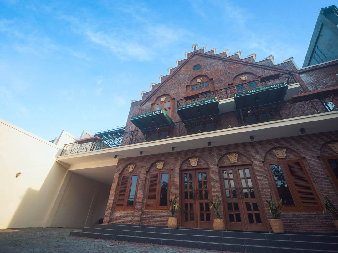 Briggs Inn Batu