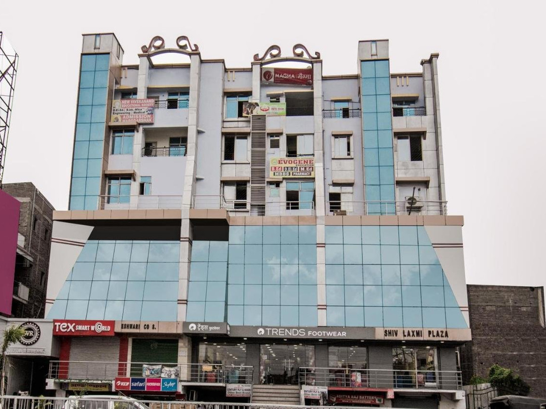 Muhammadpur Barantpur酒店住宿-Treebo Trend SVR Hotel & Banquet