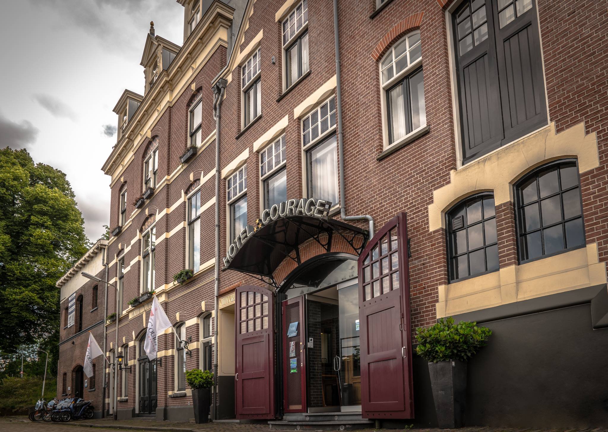 Hotel Courage Waalkade-官方