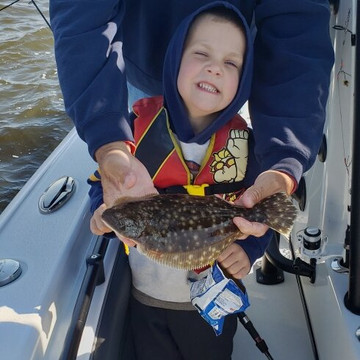 Rock On Charters-斩魔山必去景点