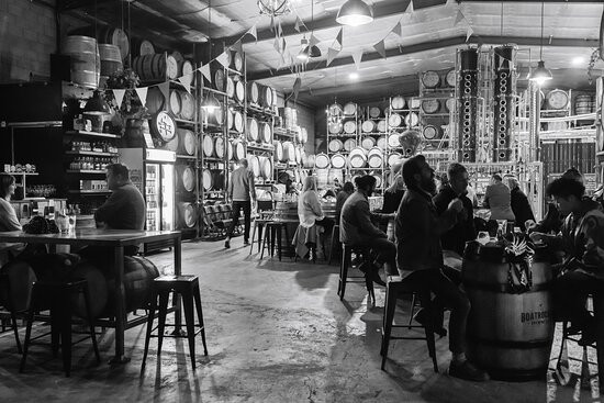 Boatrocker Brewers & Distillers - Barrel Room景点图片