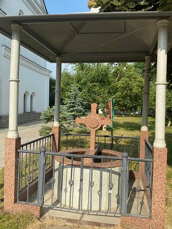 Church of the Holy Trinity-Troitskoye必去景点
