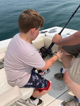 Reelezee Sport Fishing Charters-Truro必去景点