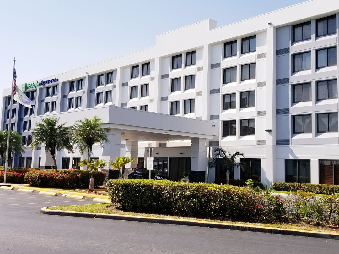 海厄利亚酒店住宿-Holiday Inn Express & Suites Miami - Hialeah By IHG