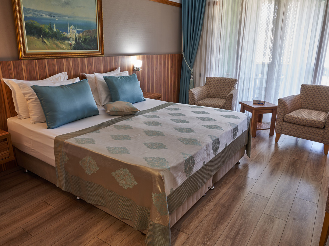 Eliz Hotel Convention Center Thermal Spa & Wellnes