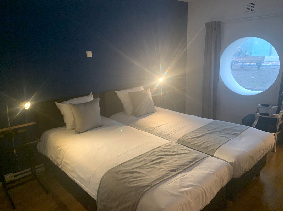 鹿特丹酒店主图