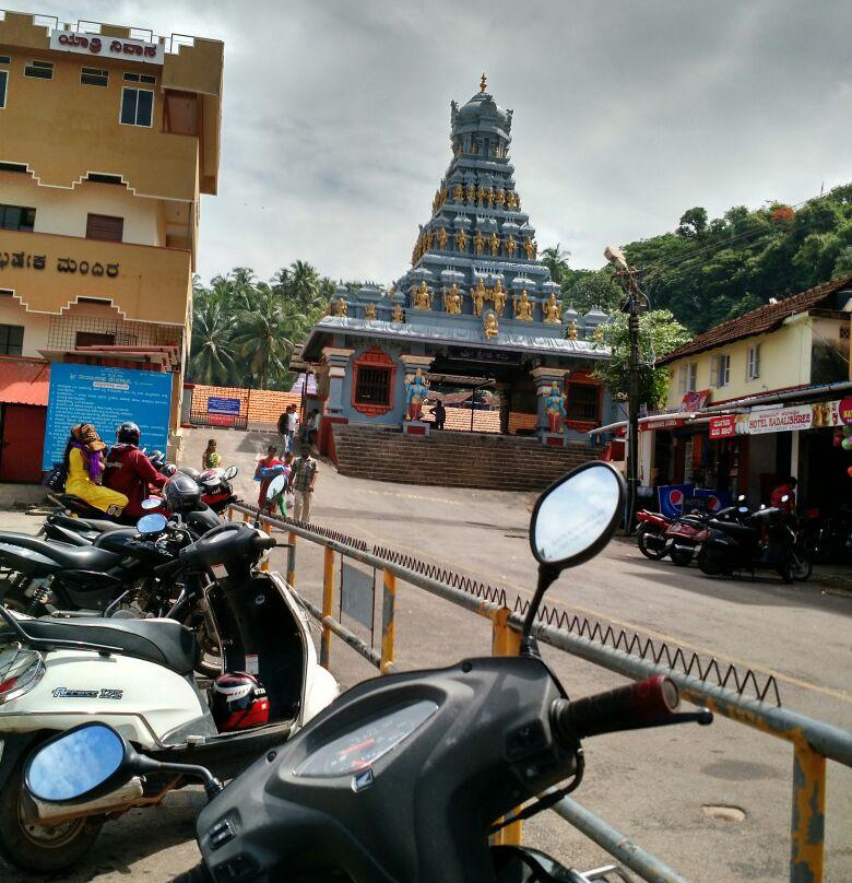 Shri Yogishwar Mutt-芒加罗必去景点