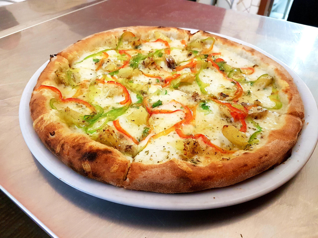 Raddusa餐馆和美食-Pizzeria i Monelli