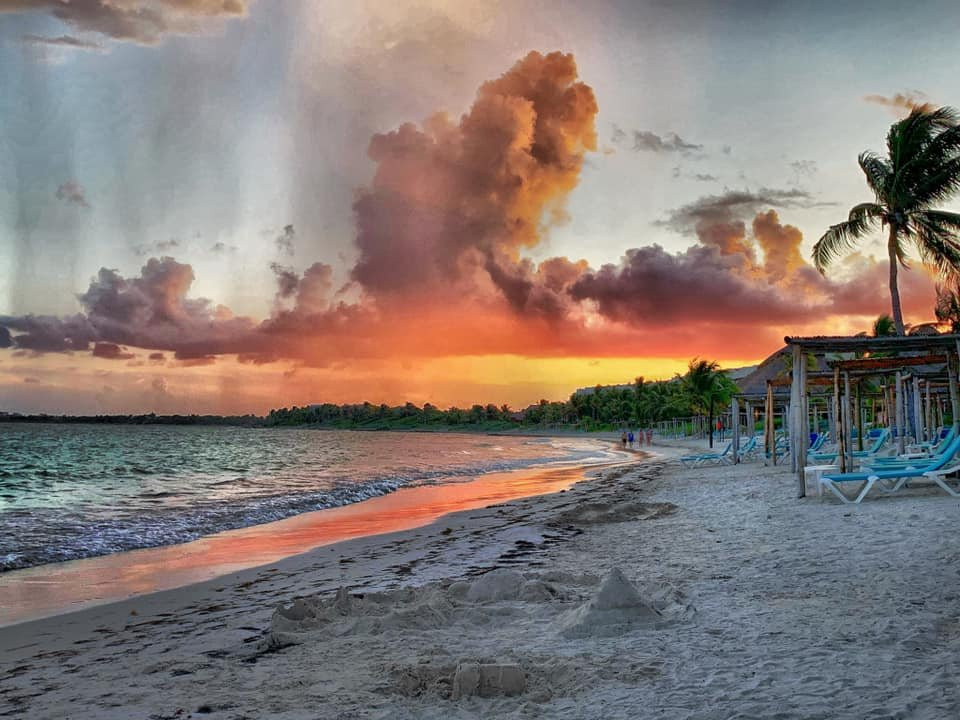 阿库马海滩度假村主图