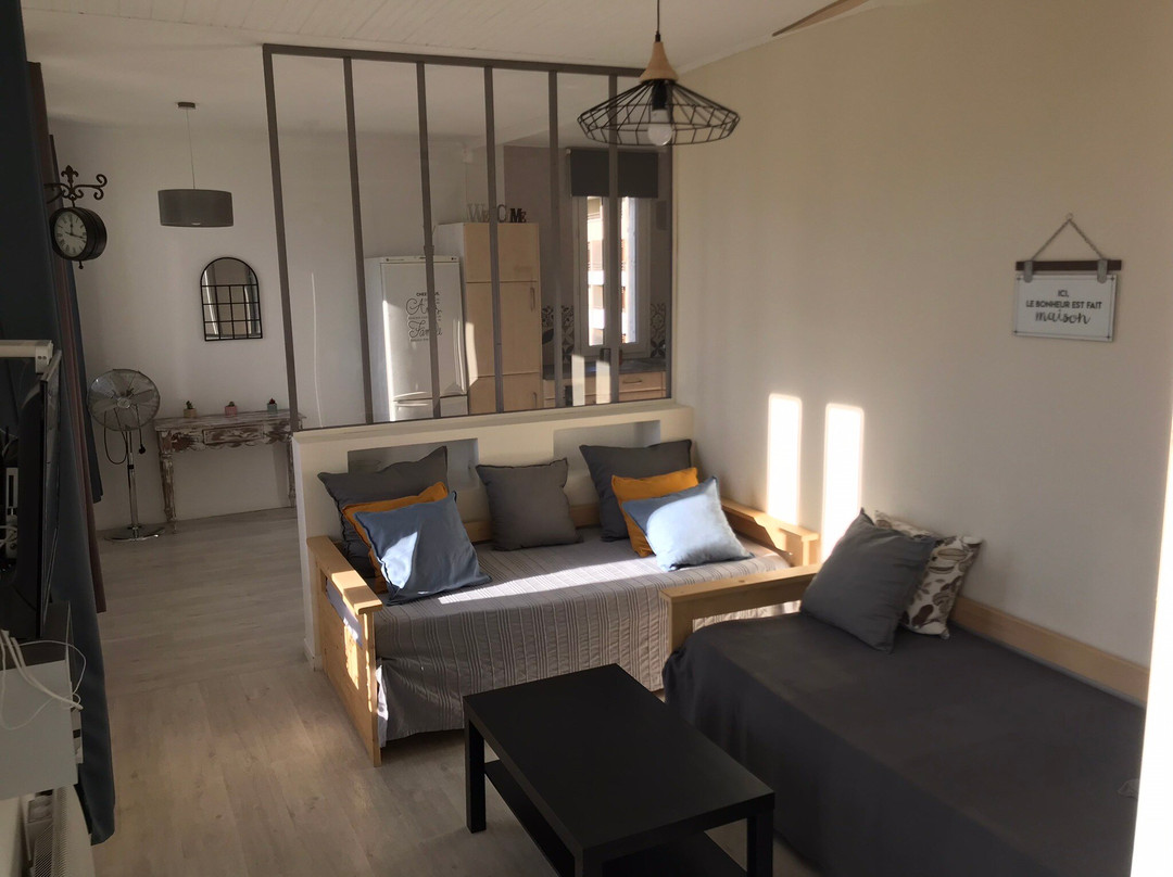 Accostage Vieux-Port - Appartements & Parking