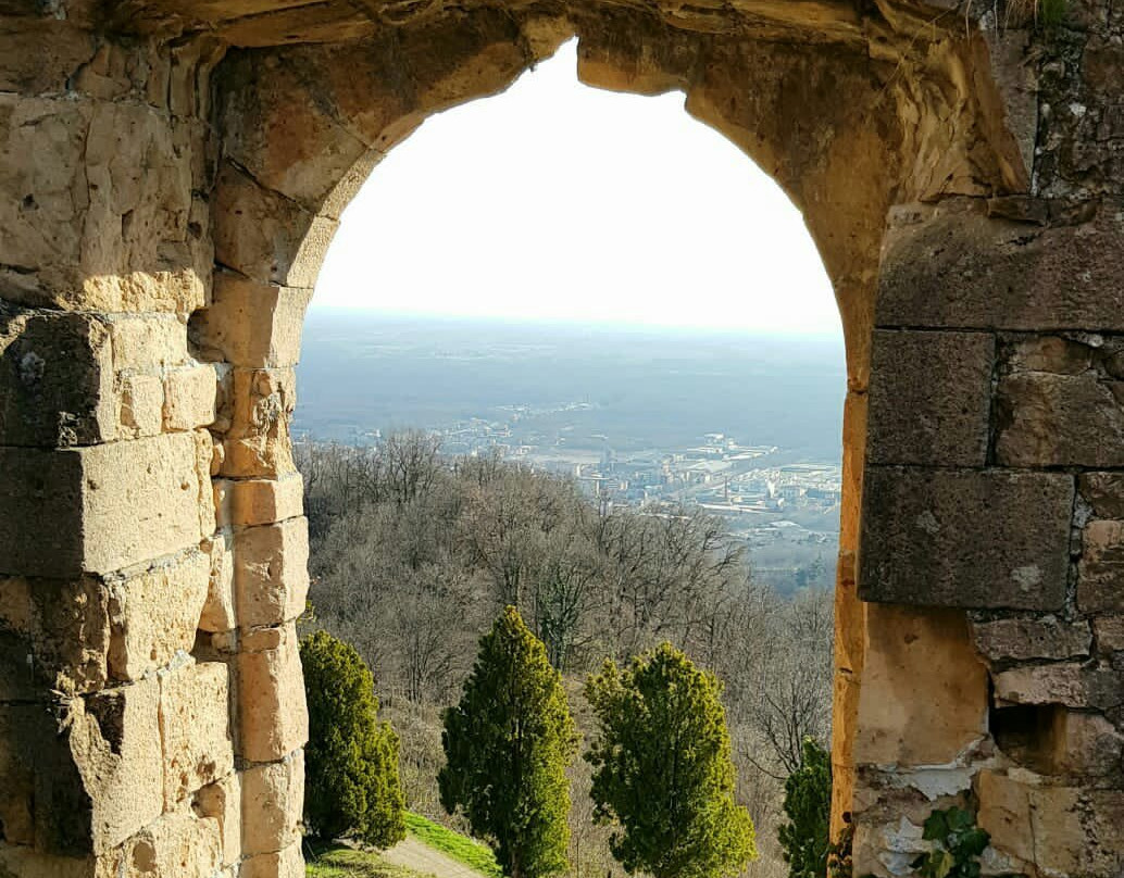 Castello di San Lorenzo-Gattinara必去景点