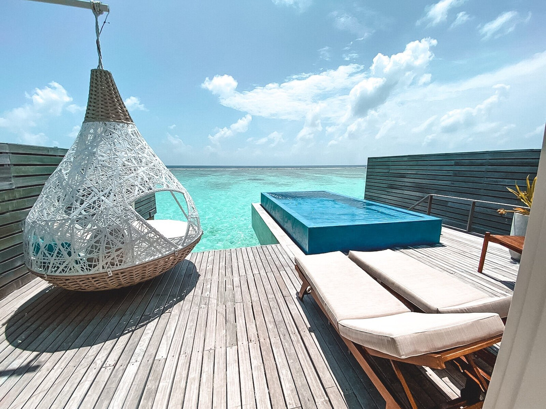 Islandii.com-胡鲁马累必去景点