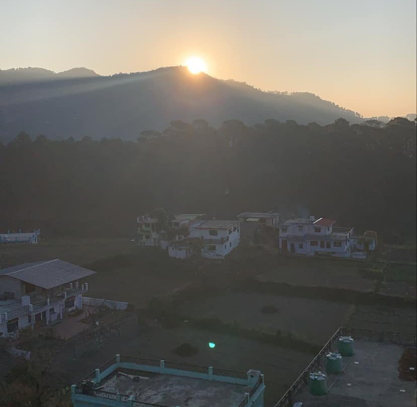 Khurpatal 王朝酒店主图