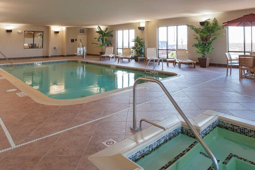 Hampton Inn Macomb主图