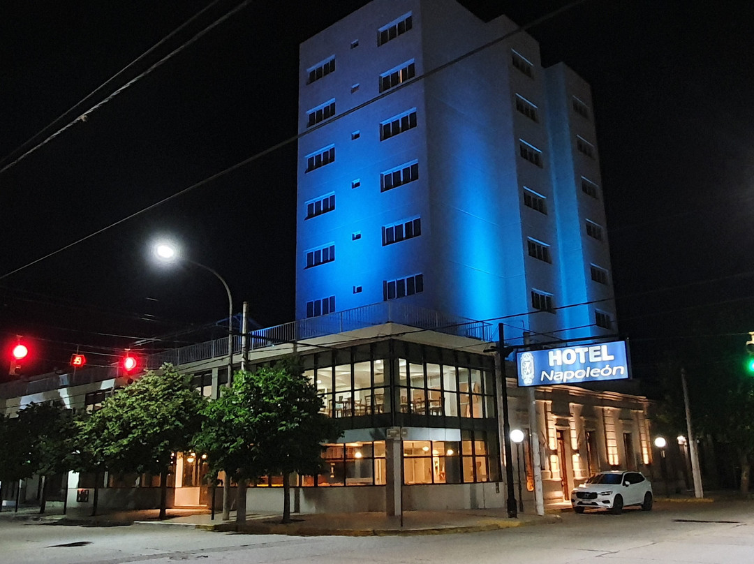 Hotel Napoleon主图