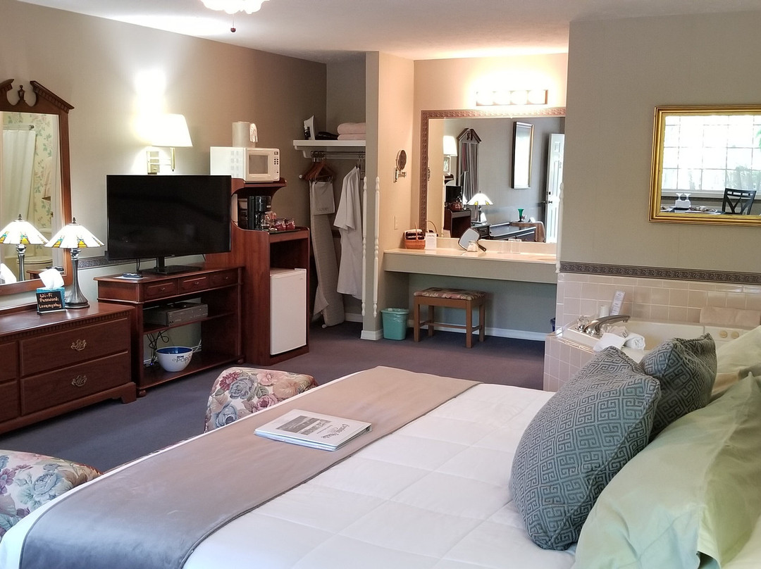 Evening Shade Inn B & Tea主图