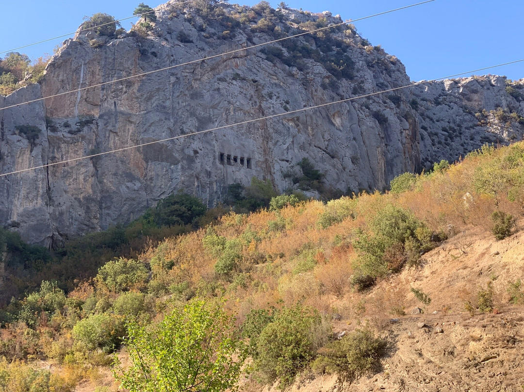 Asarkale ve Kaya Mezarlari景点图片