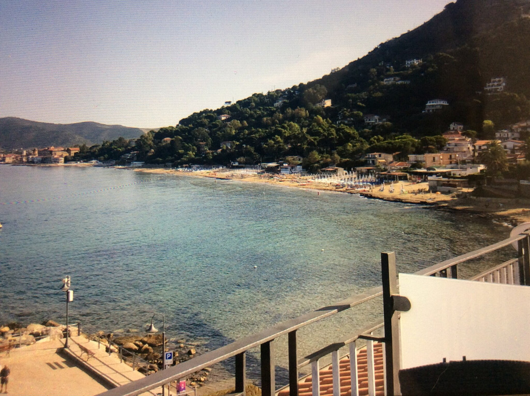 Affittacamere Lo Scoglio