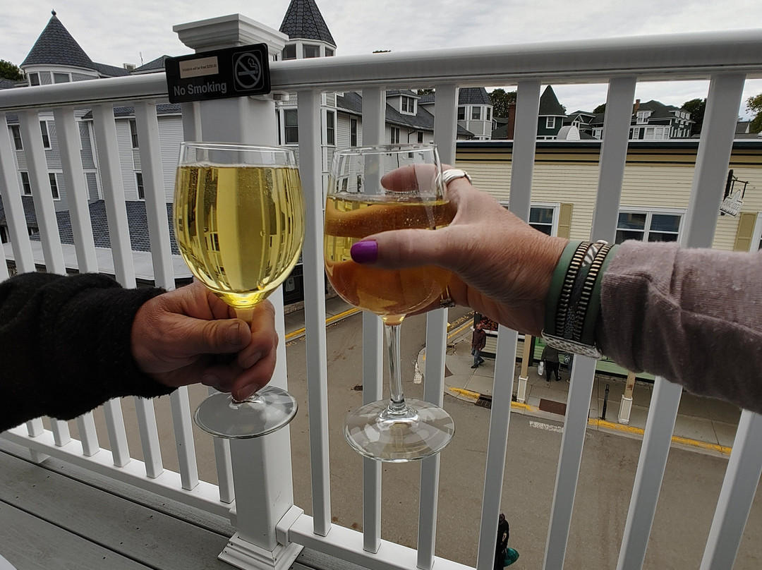 Bicycle Street Inn主图