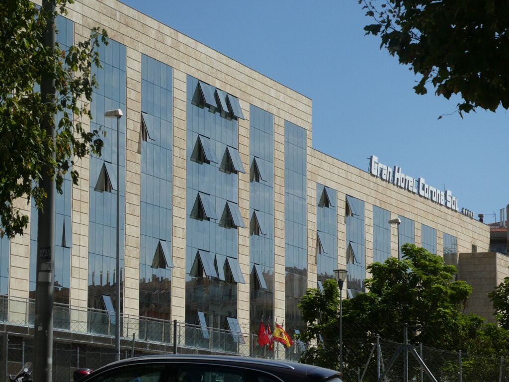 科隆纳索尔大酒店主图