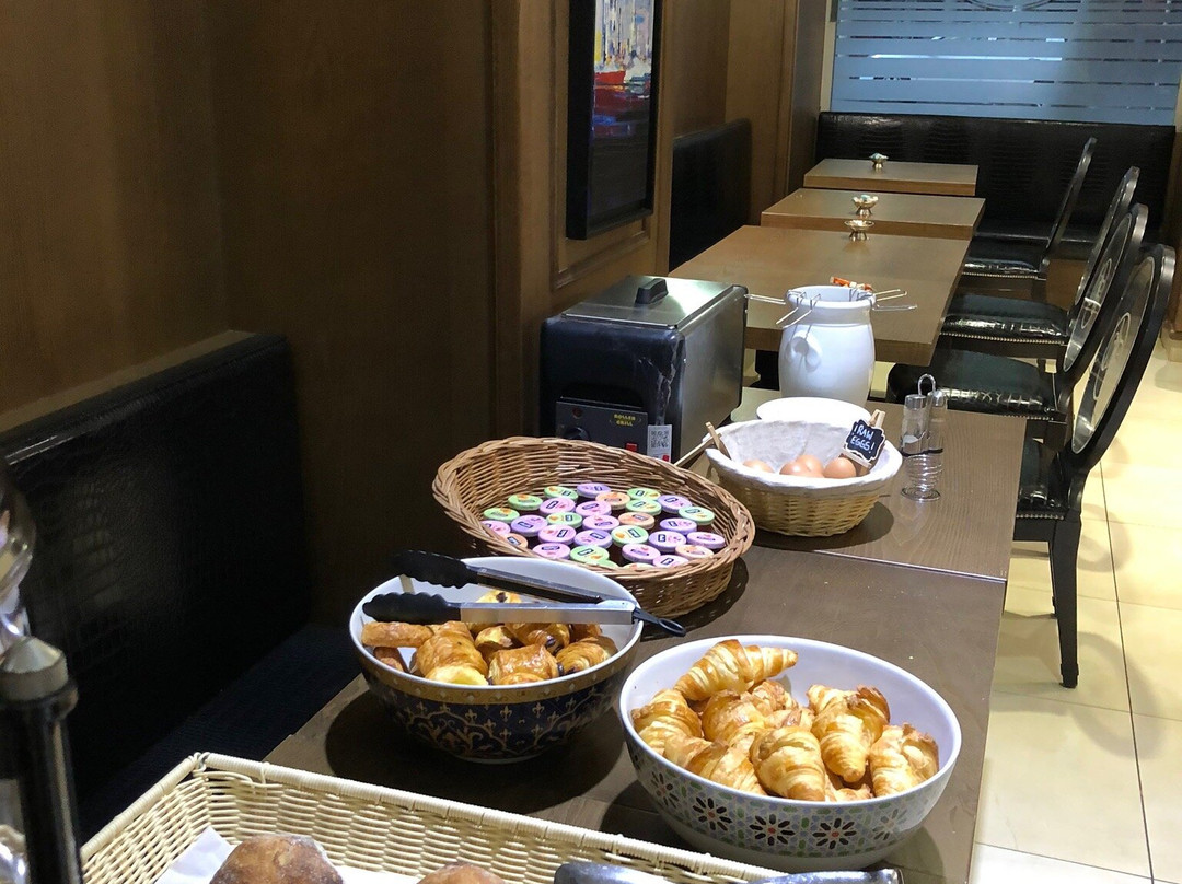 Hotel Les Voyageurs主图