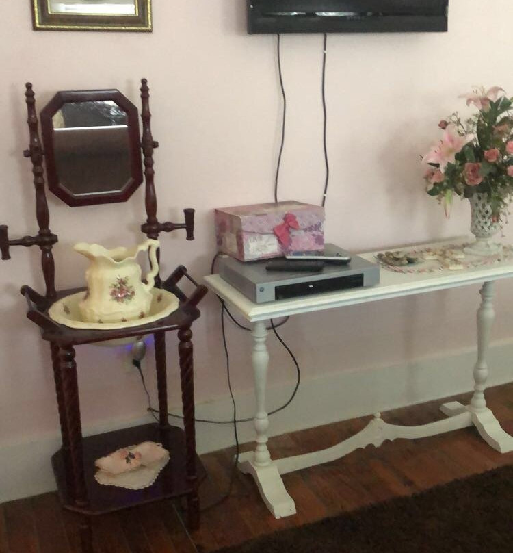 Pillow Street Bed and Breakfast主图