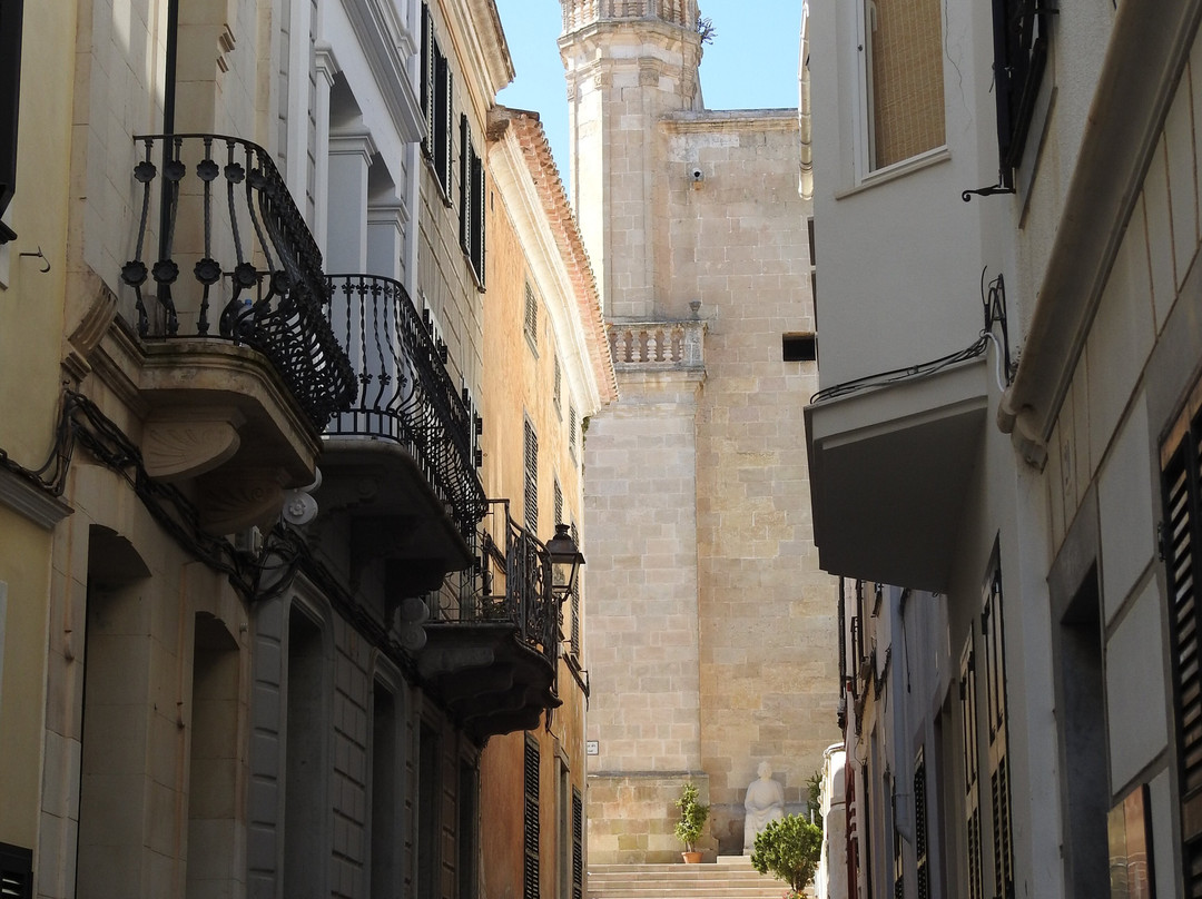 Església de Santa Eulàlia-阿拉约尔必去景点